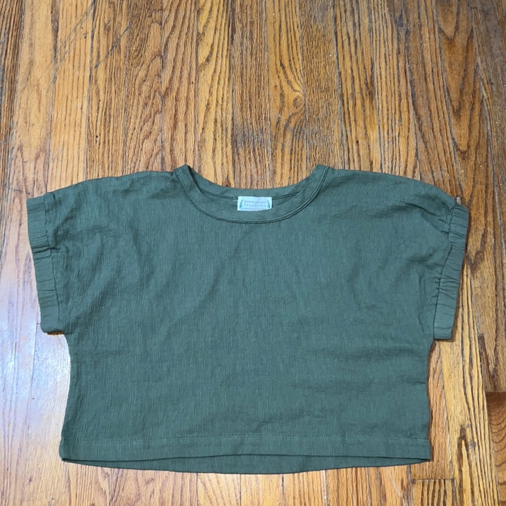 Olive green cap sleeved boutique crop top- size Large